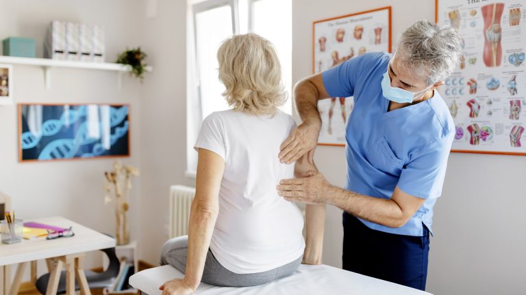 chiropractic care in oakville